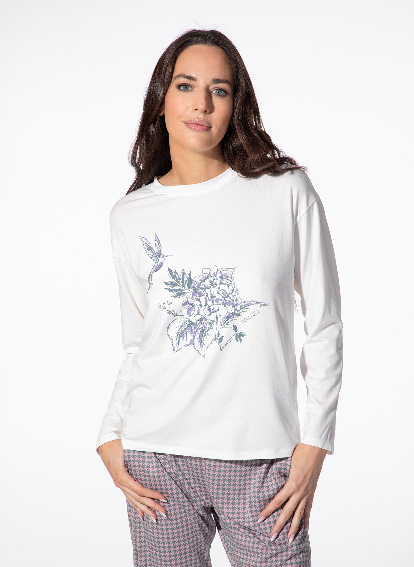 weibliches langarmshirt, weißes shirt, Blumenprint, Hummingbird-Design, komfortables Oberteil