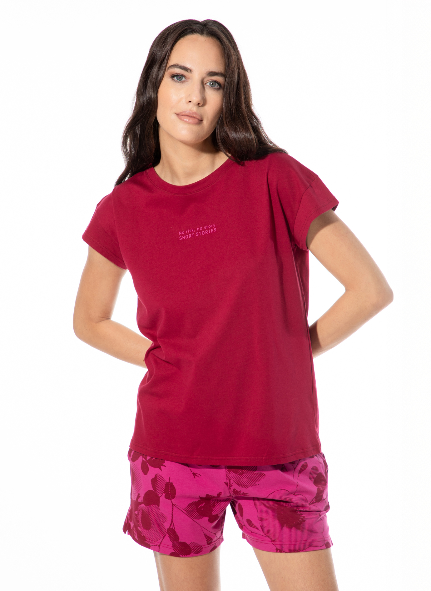 T-shirt, Kurze Hosen, Bluse, Person, Gesicht