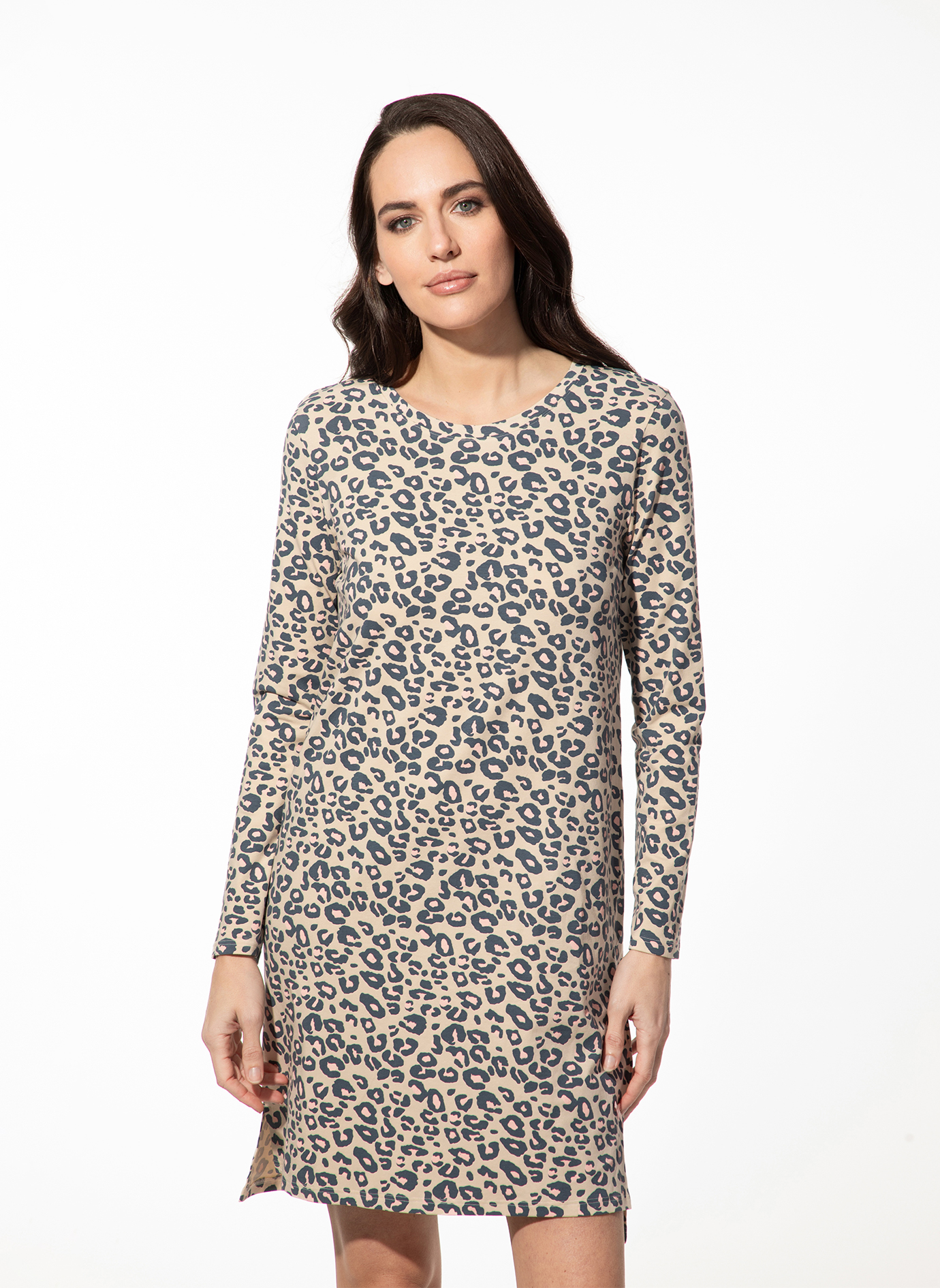 Damen-Nachthemd langarm rosa Leo-Print